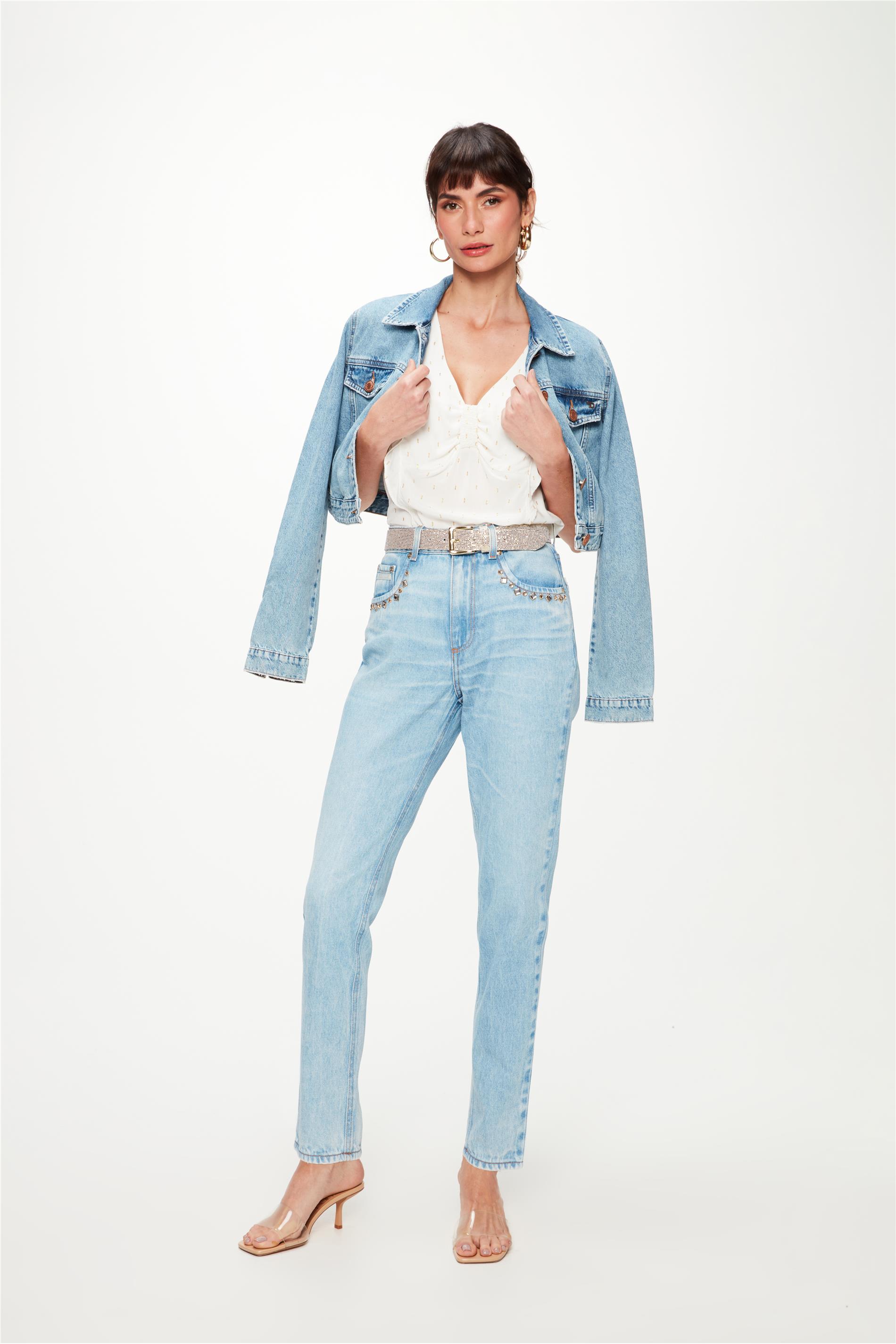 Calça Jeans Clara Mom com Pedrarias
