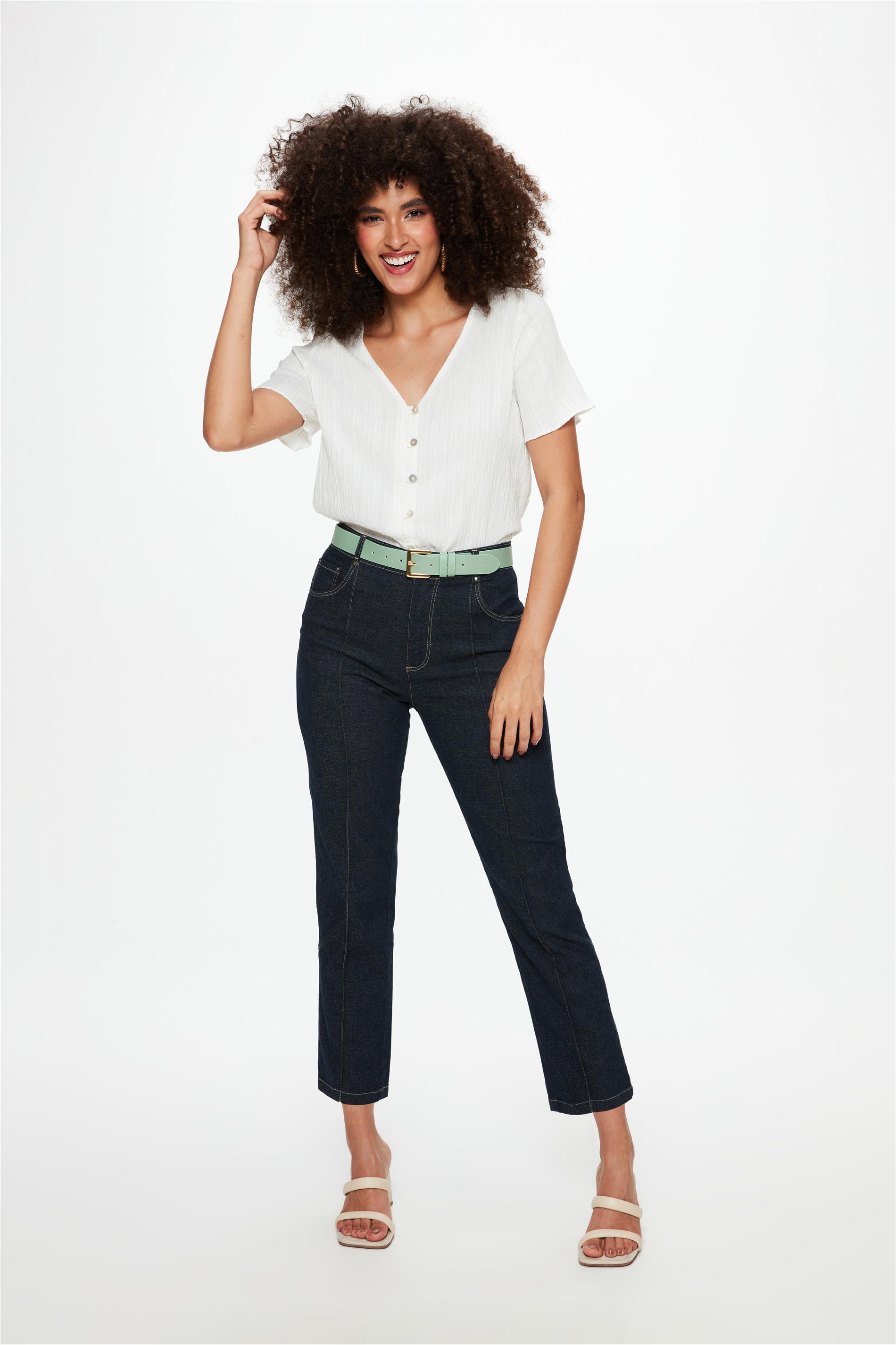 Calça de Sarja Slim Cropped com Nervuras
