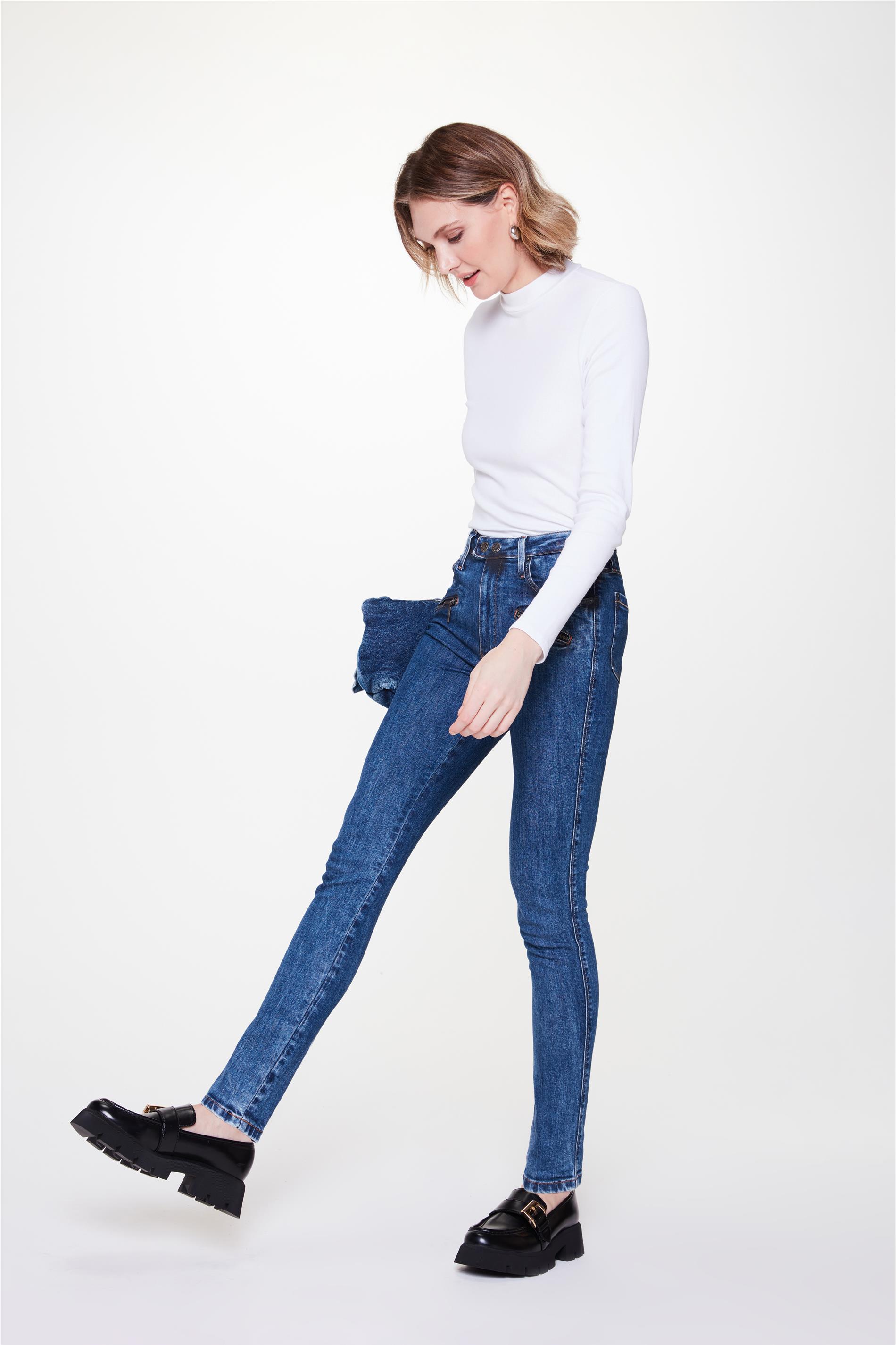 Calça Jeans Skinny com Zíperes G5 C1