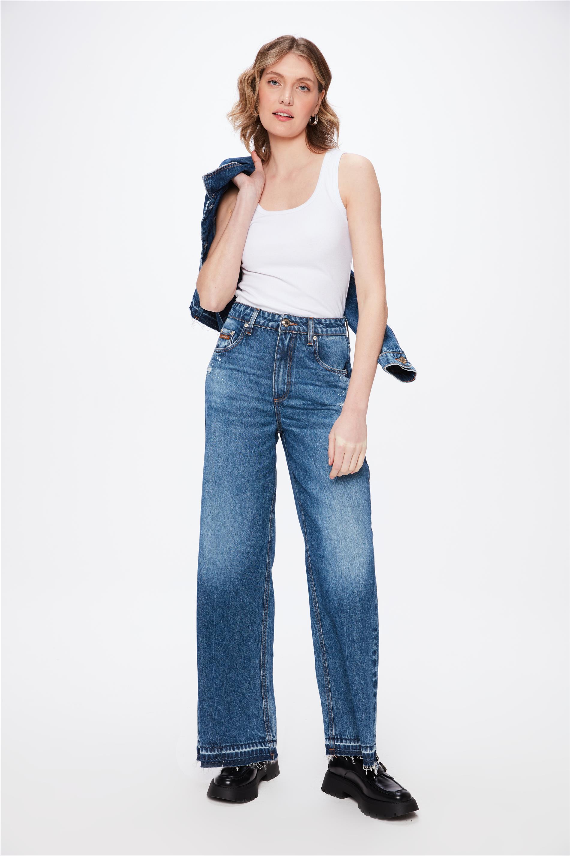 Calça Jeans Pantalona Barra Desfiada G4