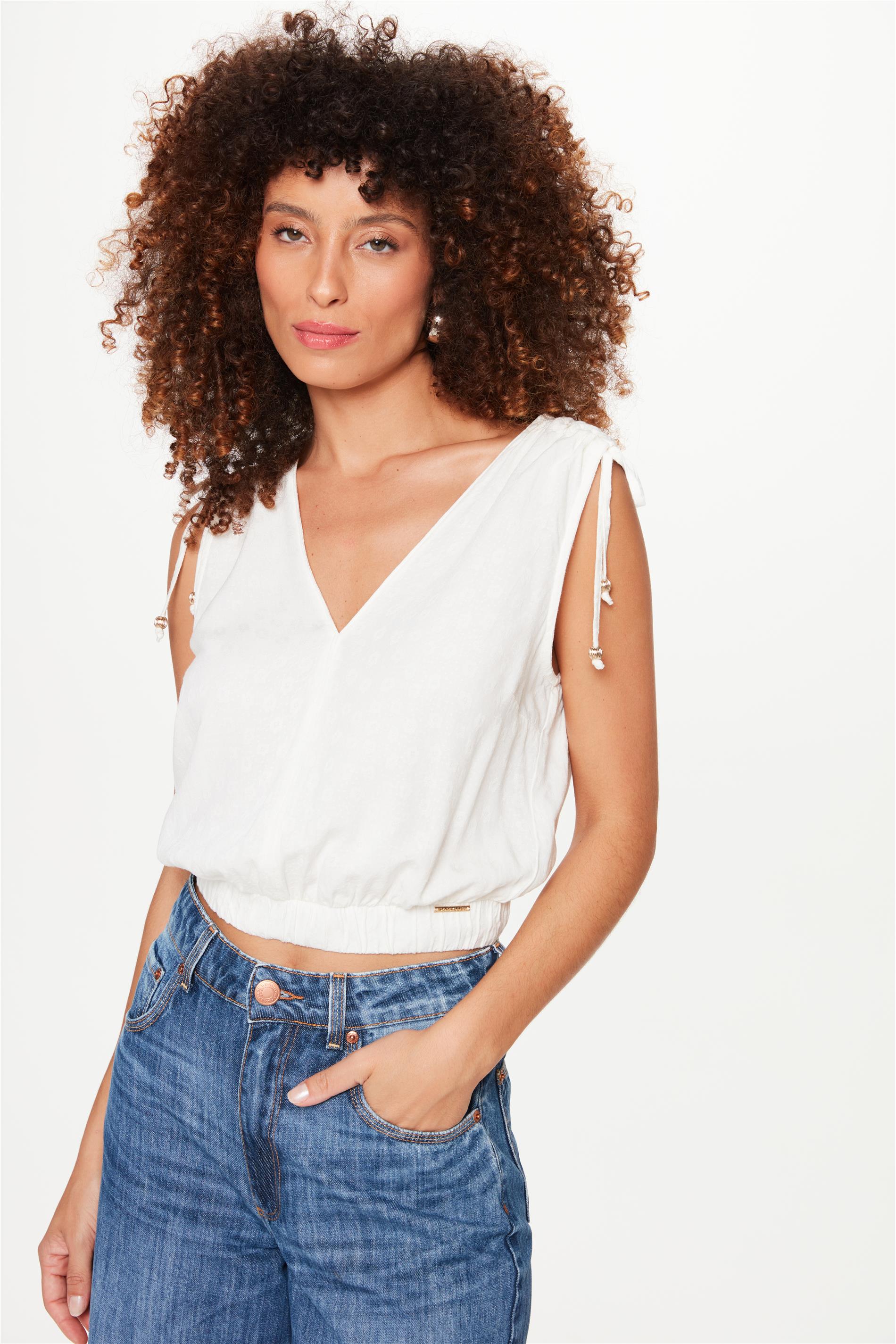 Blusa com Ombros Franzidos