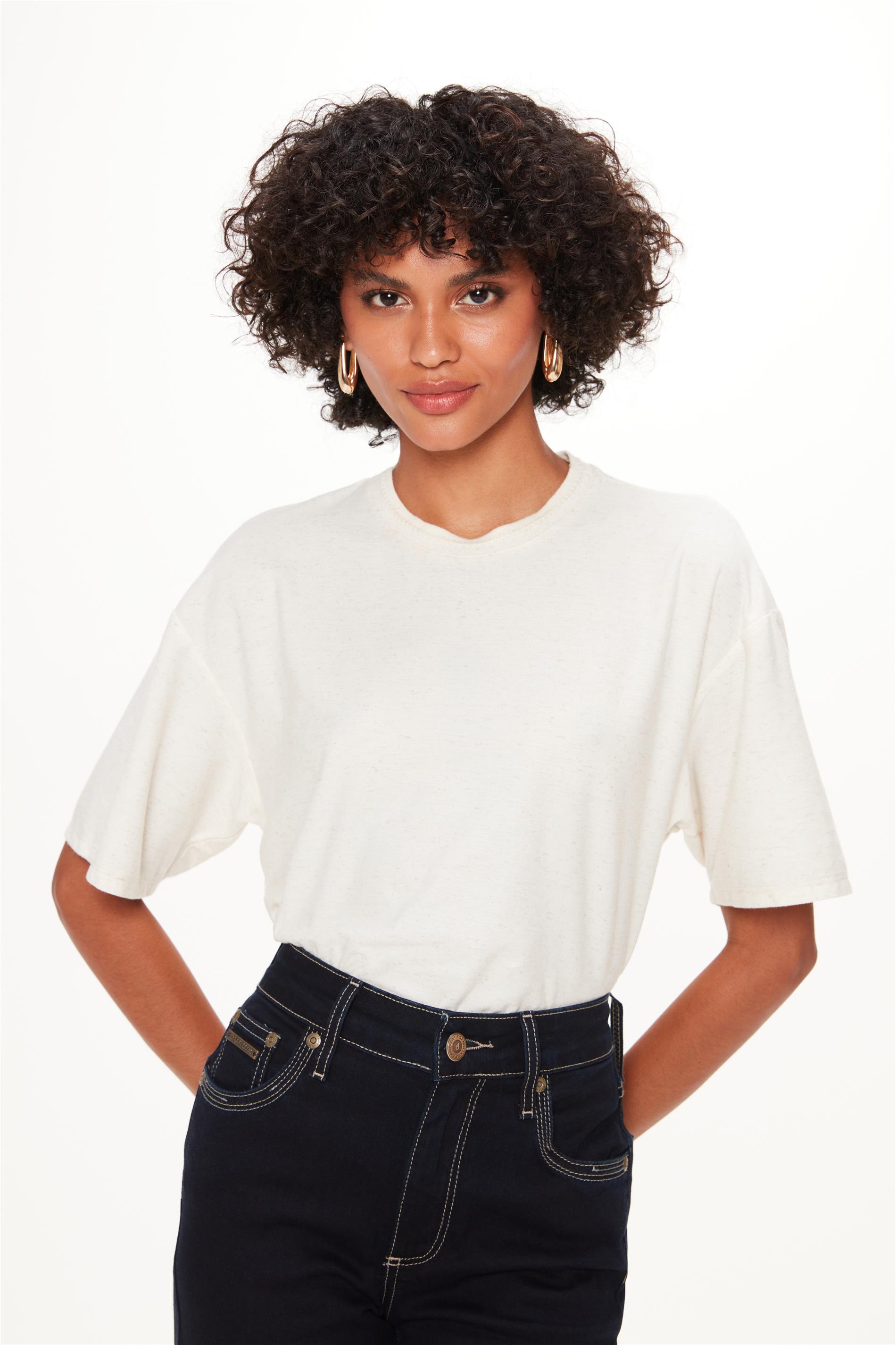 Camiseta Feminina com Linho Shape Boxy