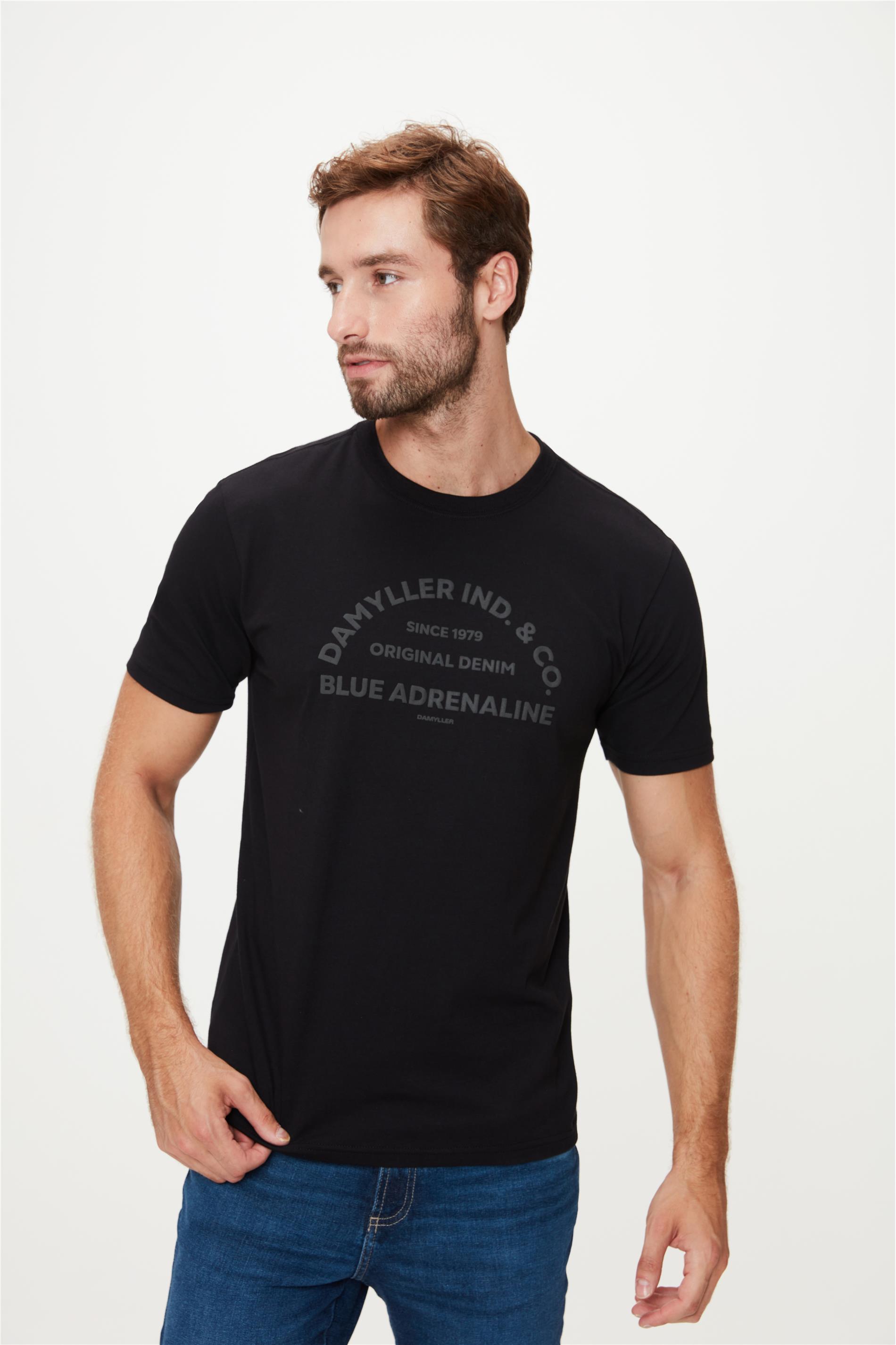 Camiseta com Estampa Damyller Ind e Co