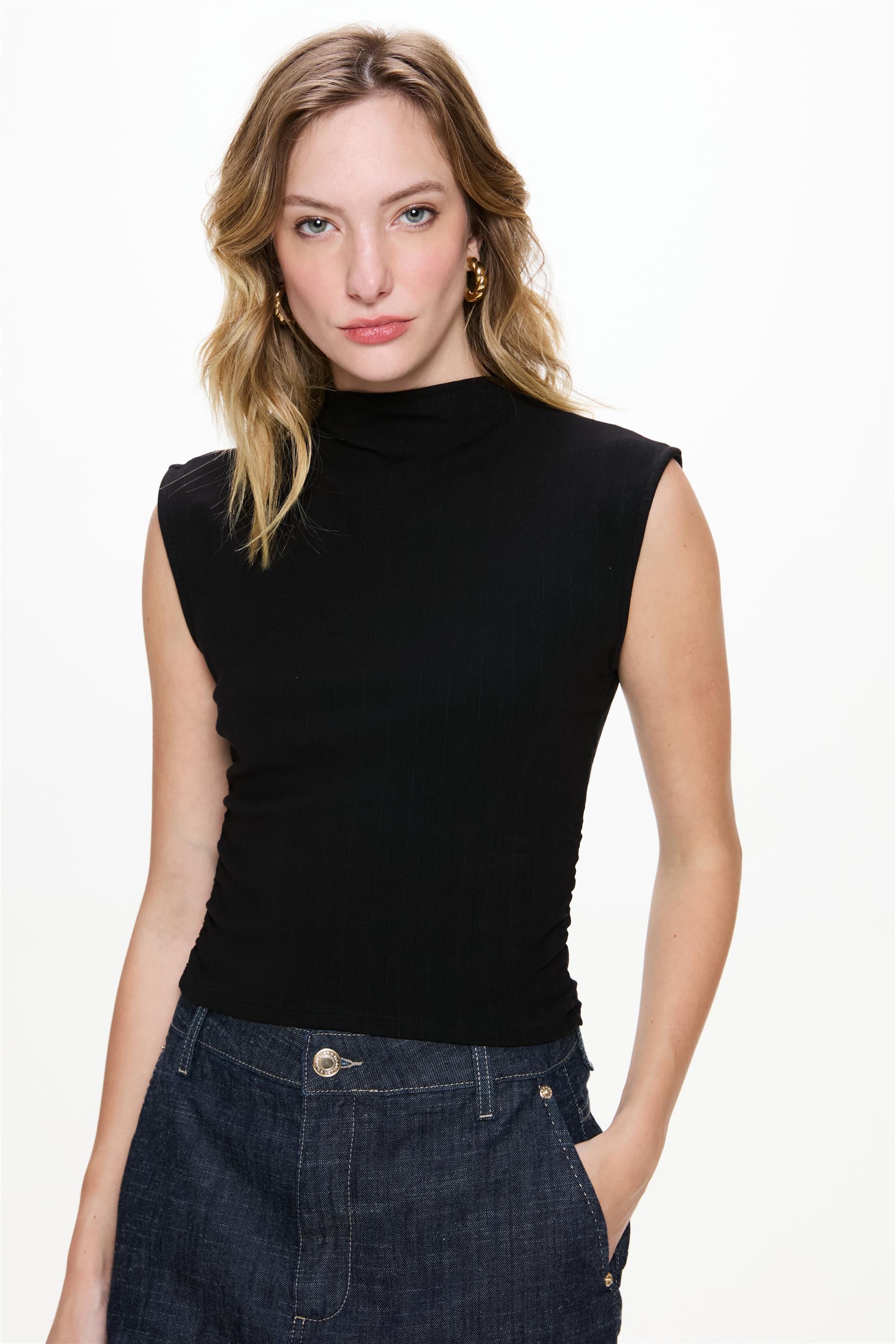 Blusa sem Mangas Malha Canelada