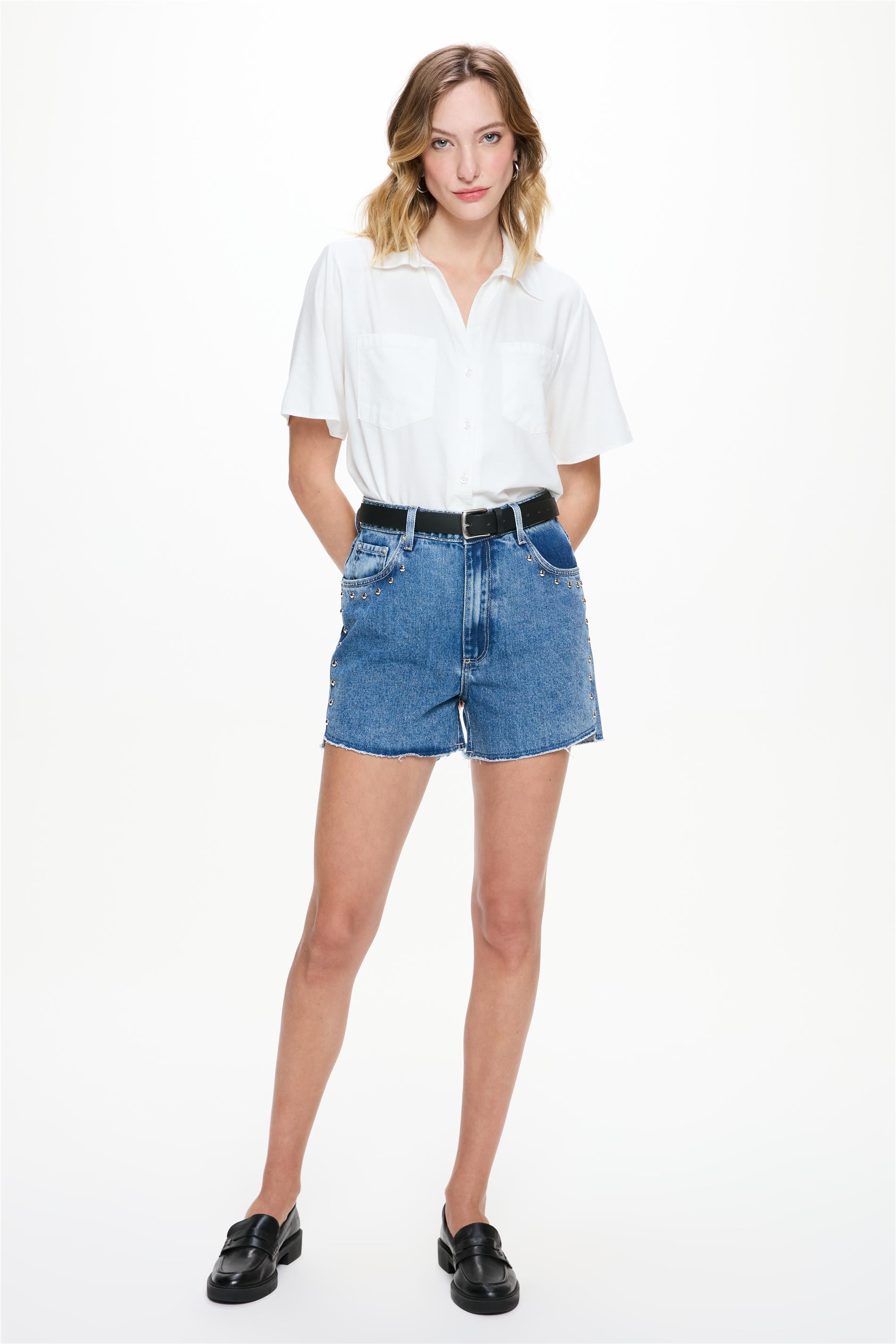 Short Jeans Solto G5 Médio Tachas