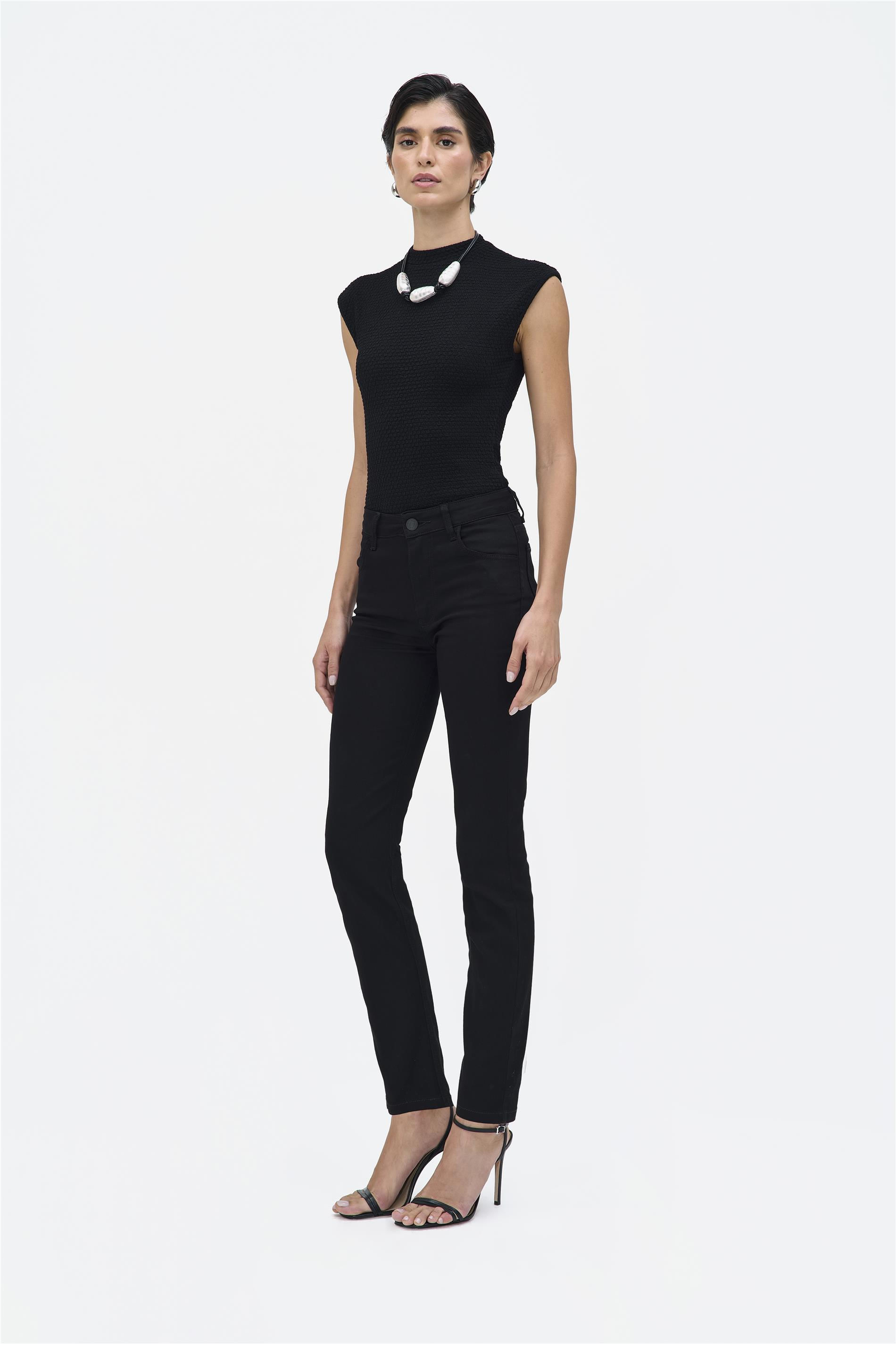 Calça de Sarja Feminina Reta G4 C1