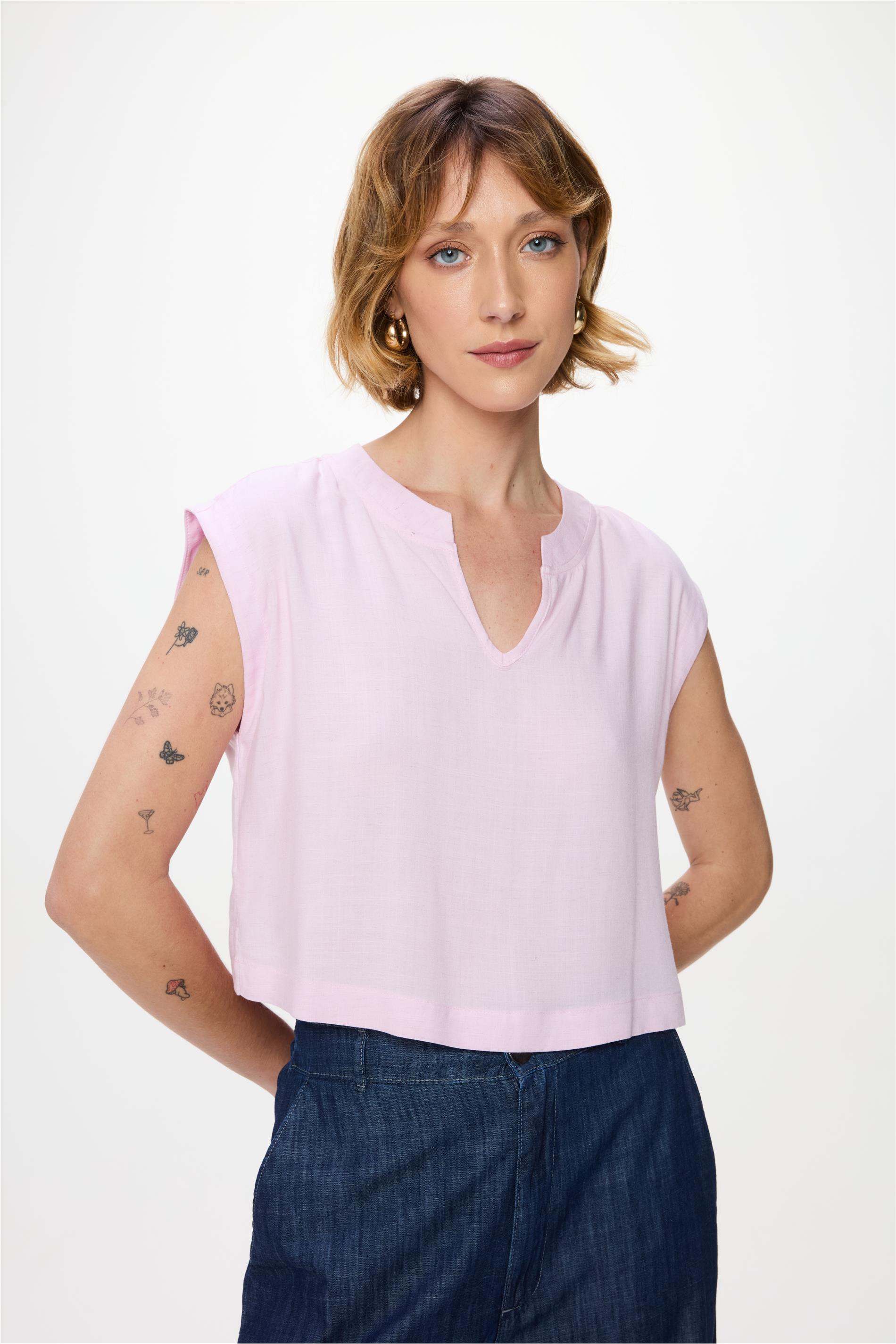Blusa Feminina sem Mangas com Linho