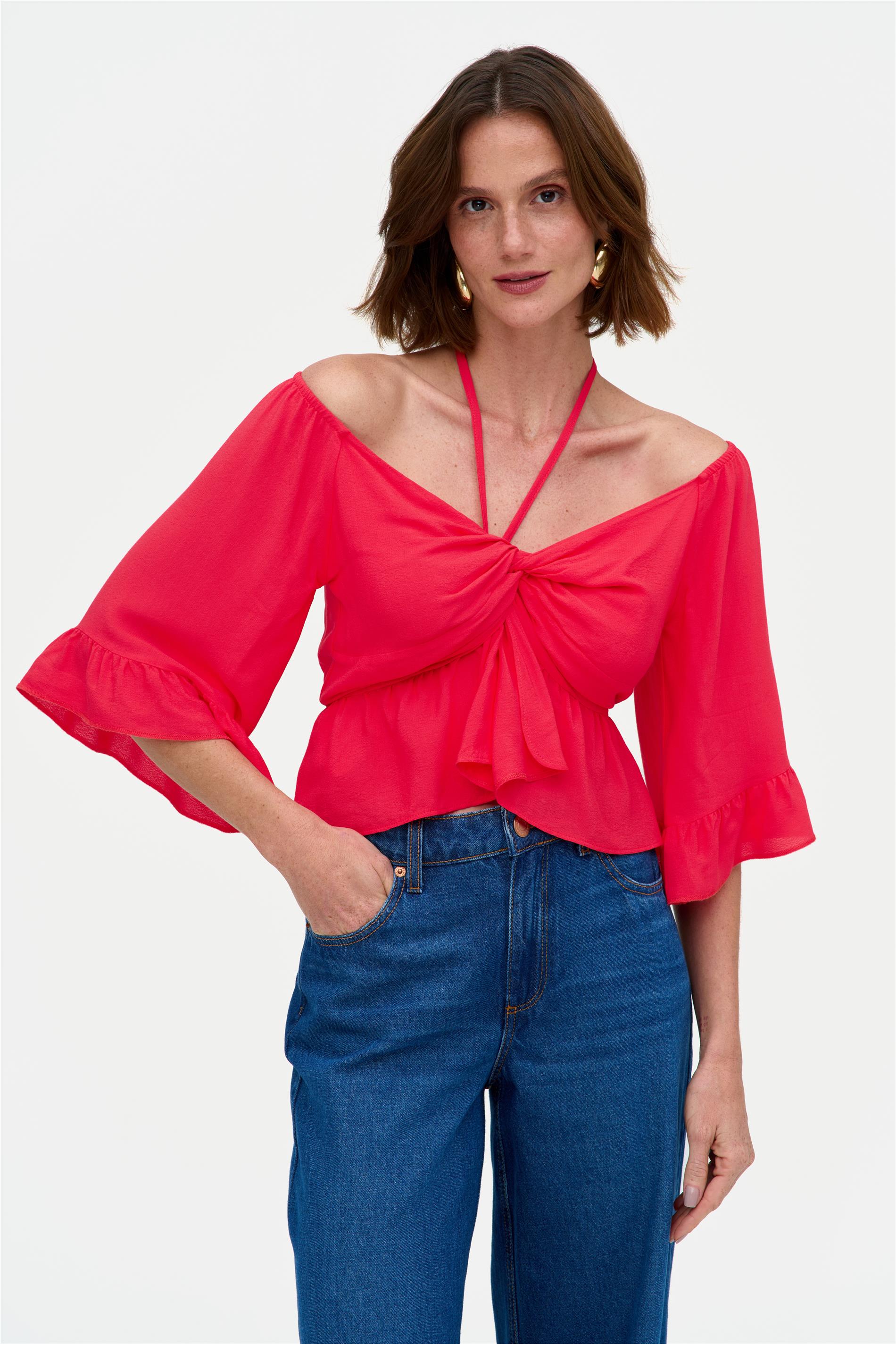 Blusa Ampla de Viscose com Amarração