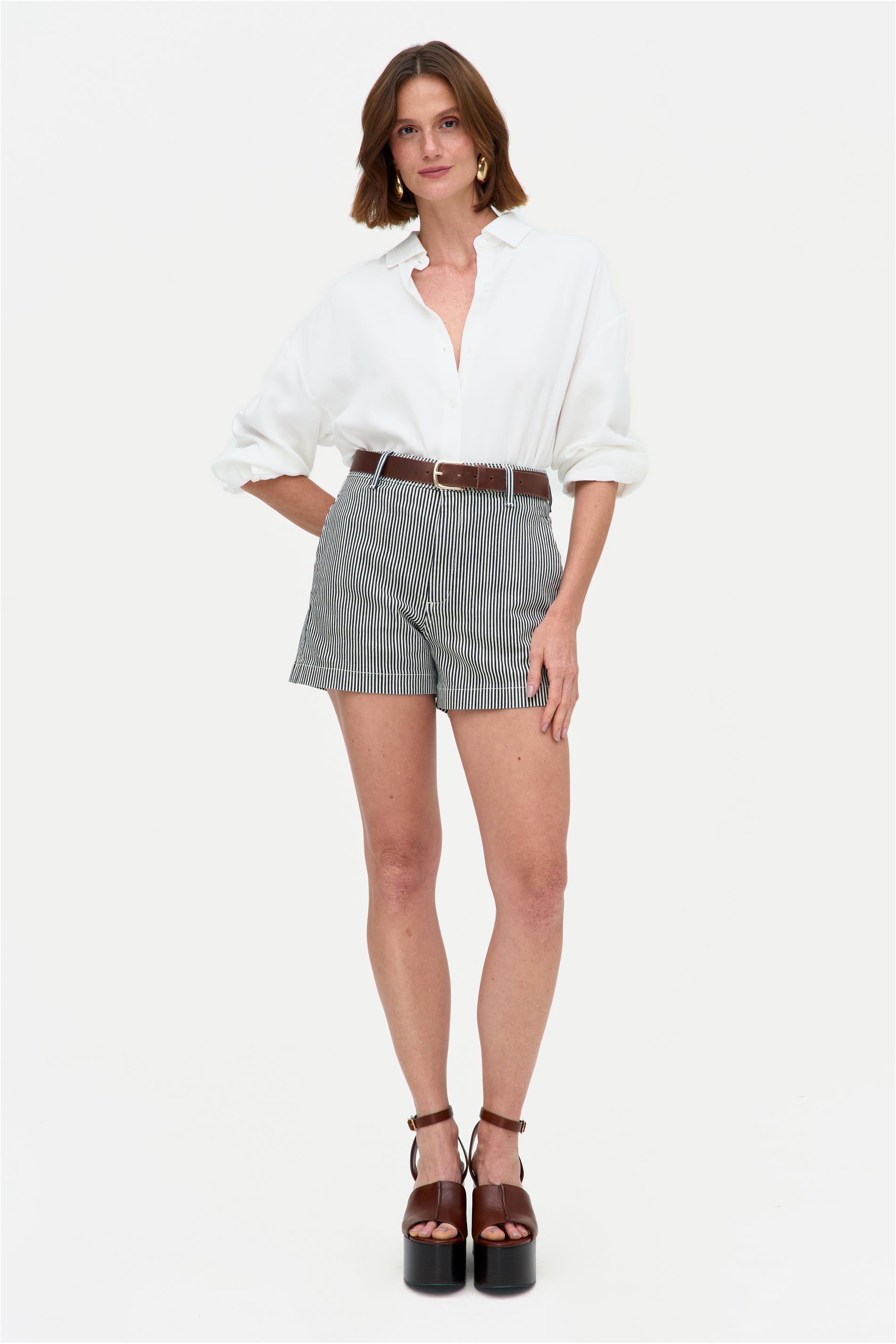 Short Feminino Listrado em Algodão