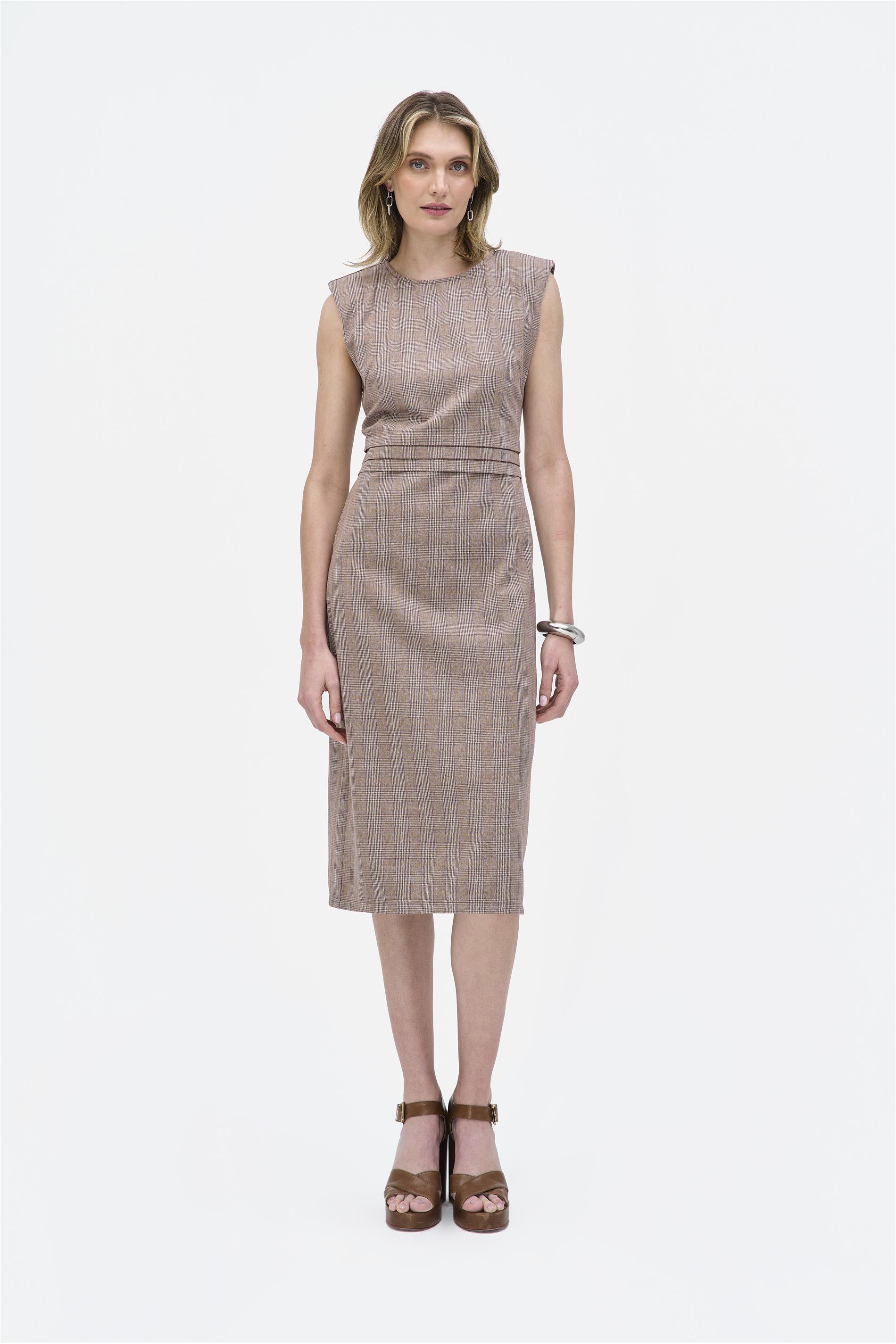 Vestido Midi Justo com Estampa Xadrez