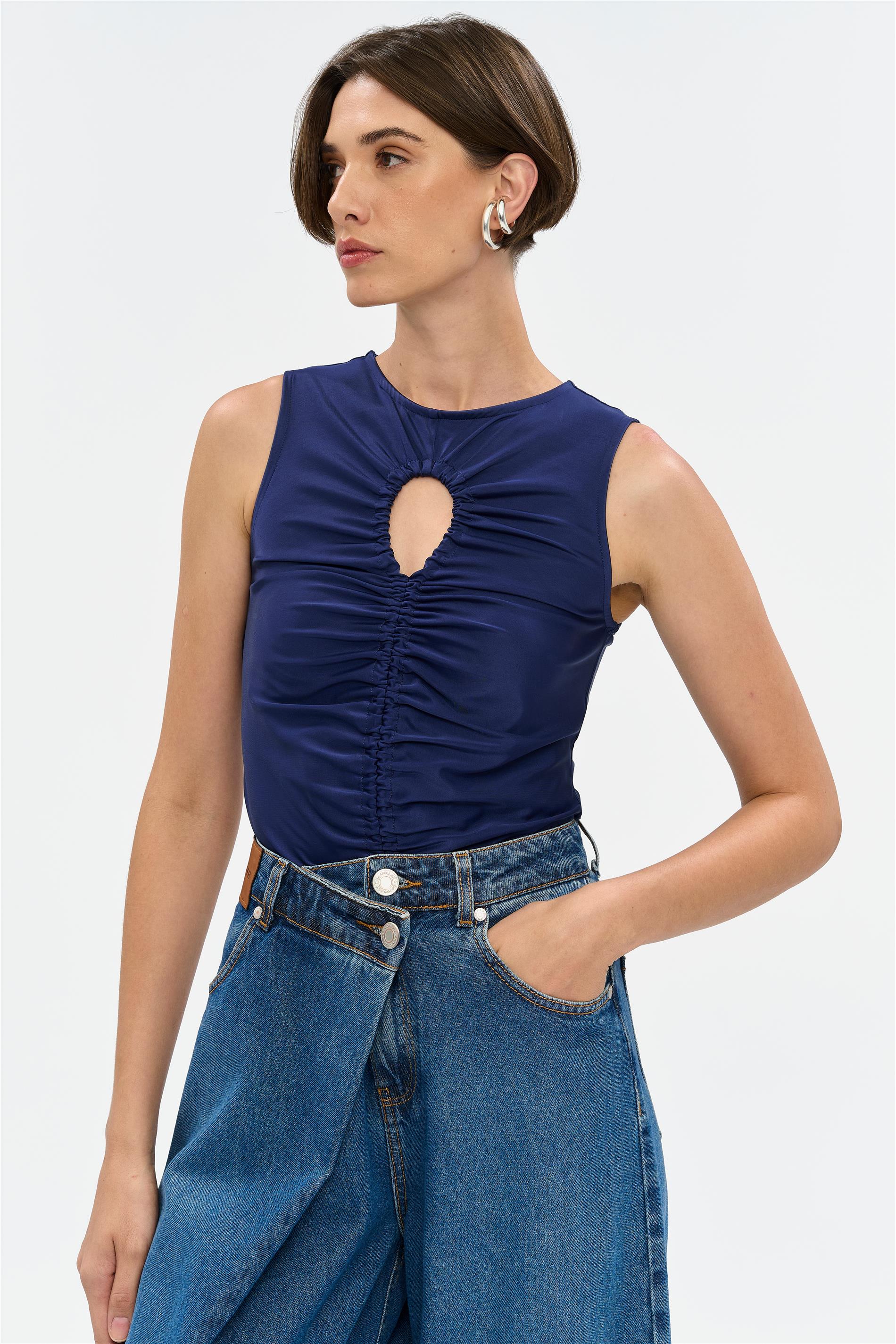 Blusa de Poliamida com Toque Franzido