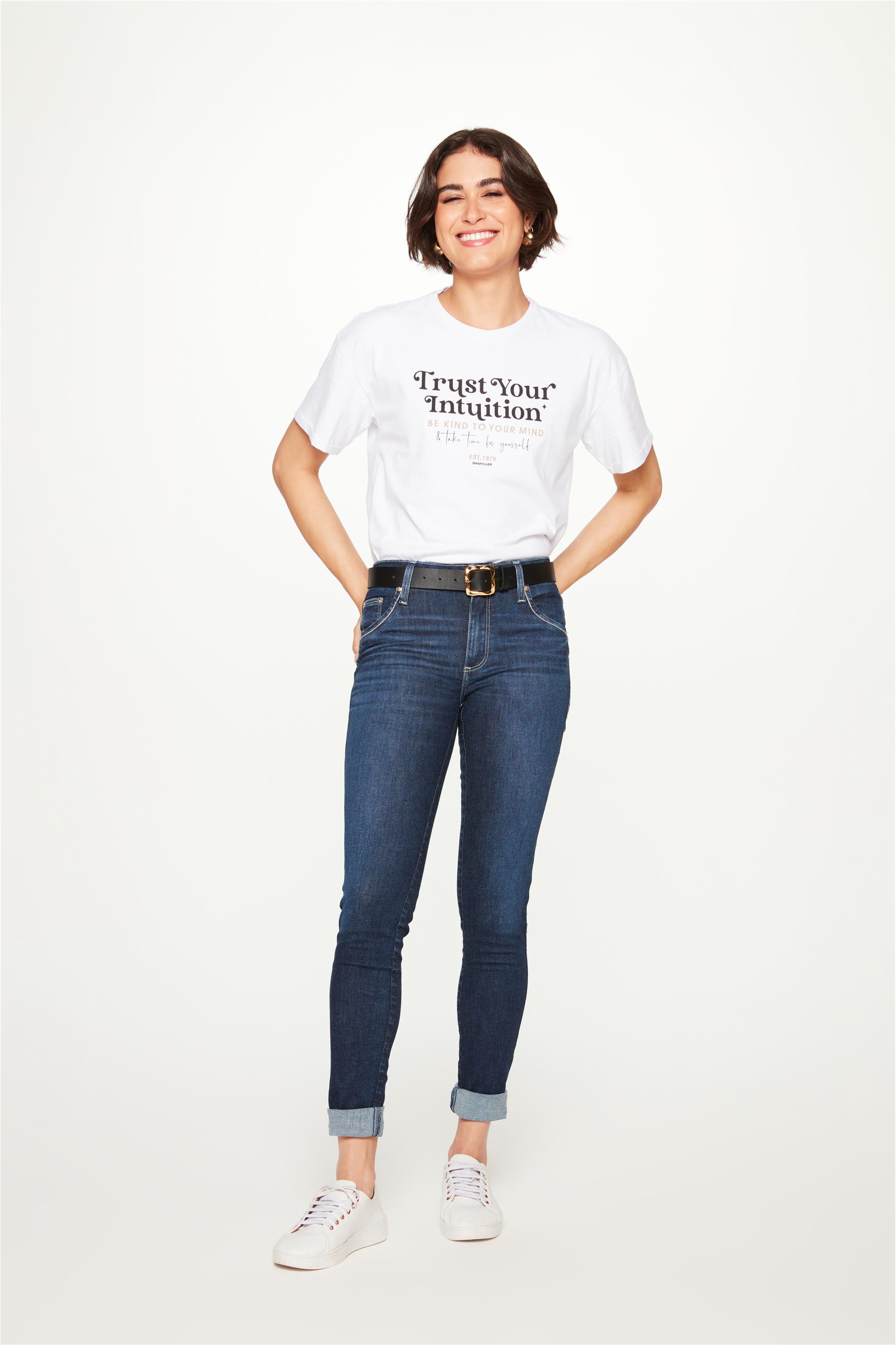 Calça Jeans Escura Pesponto Contrastante