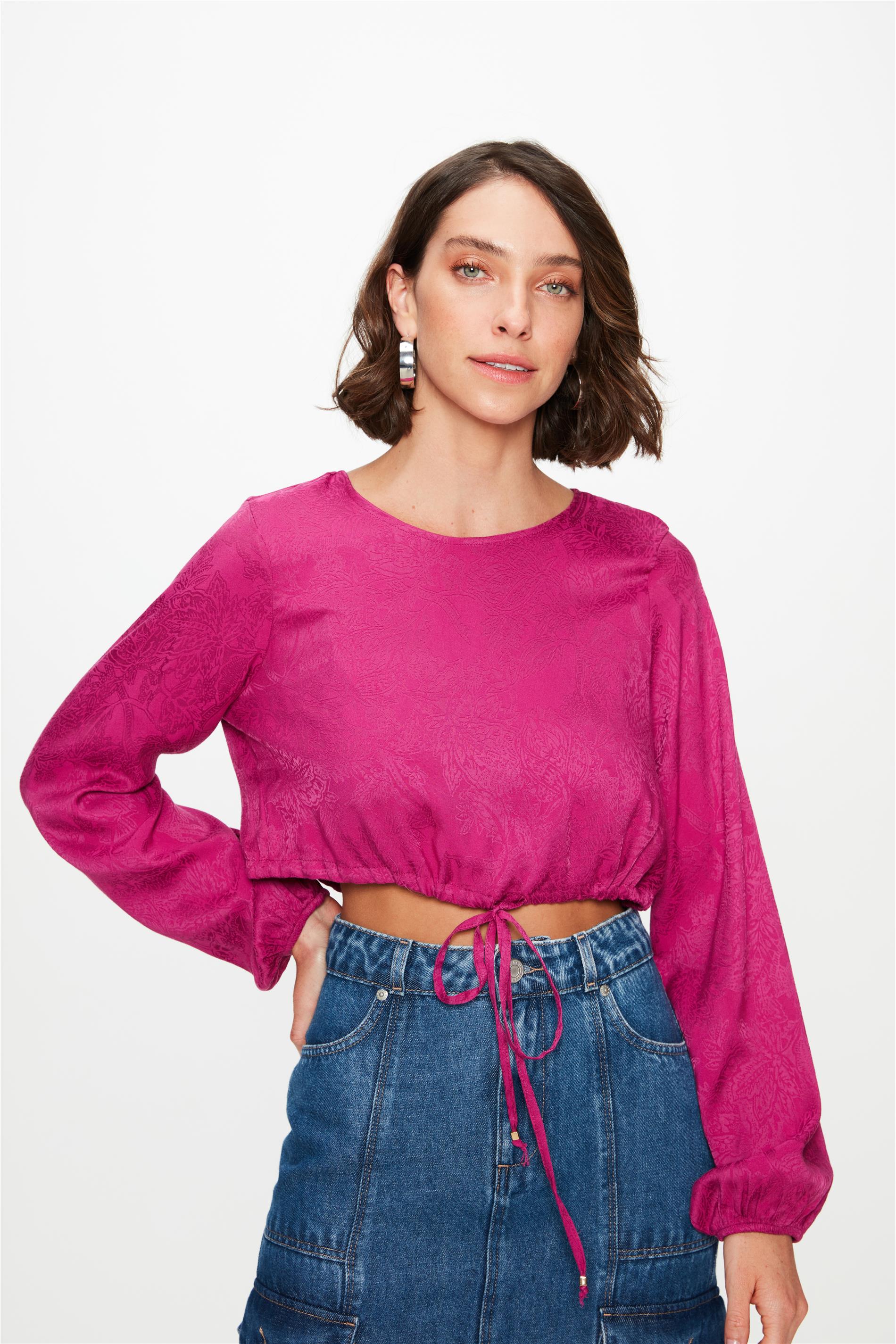 Blusa Cropped com Estampa em Textura