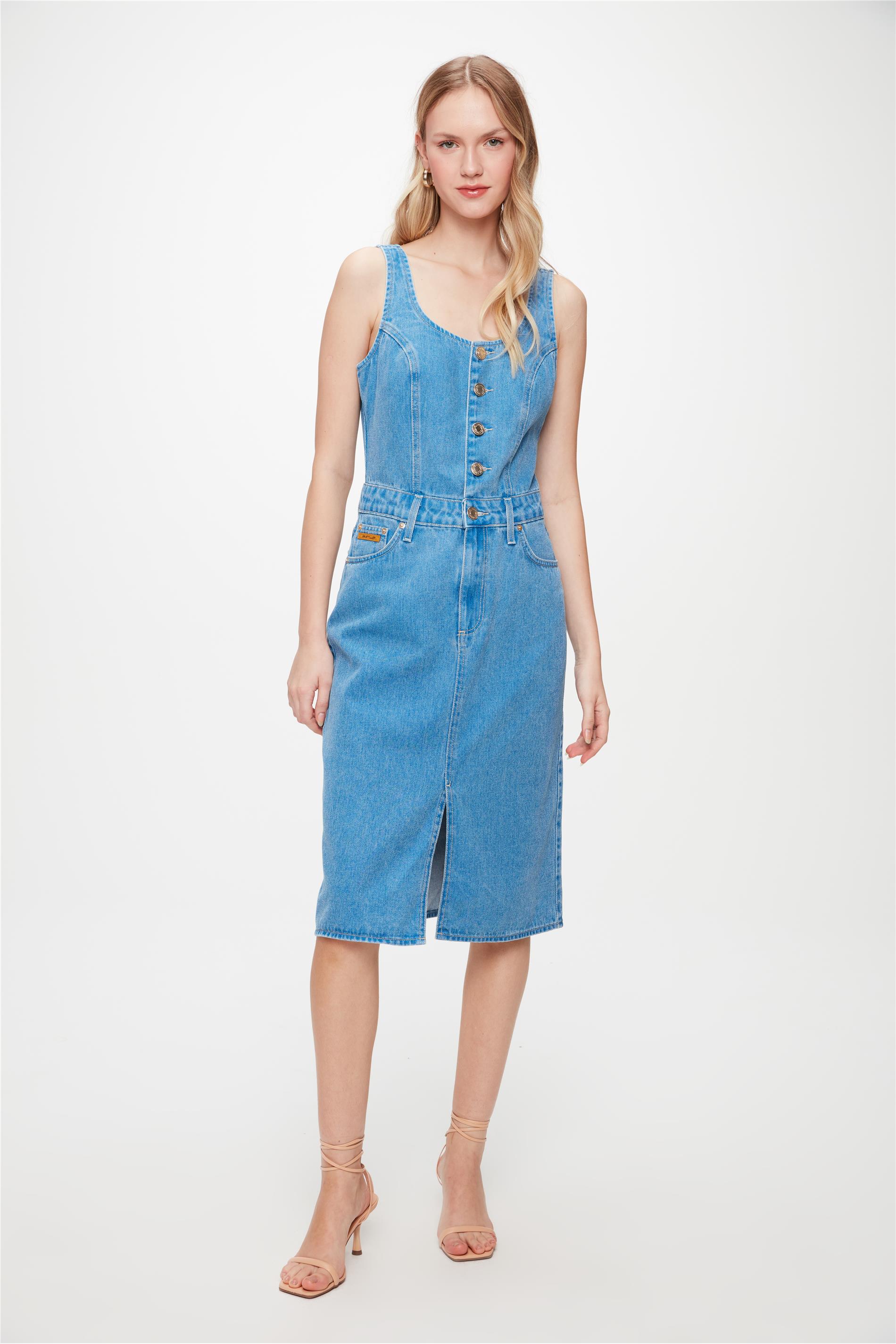 Vestido Midi Justo Claro com Botões