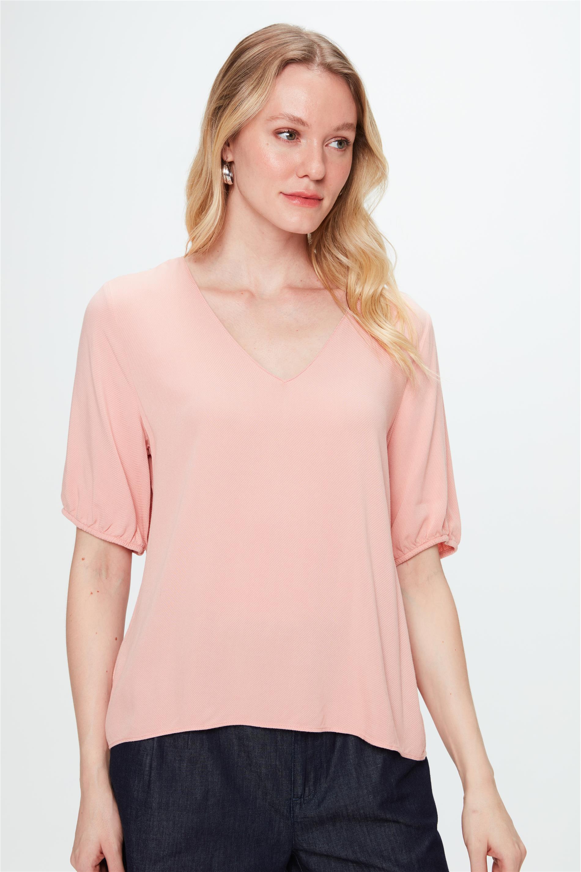 Blusa Solta com Elástico nas Mangas