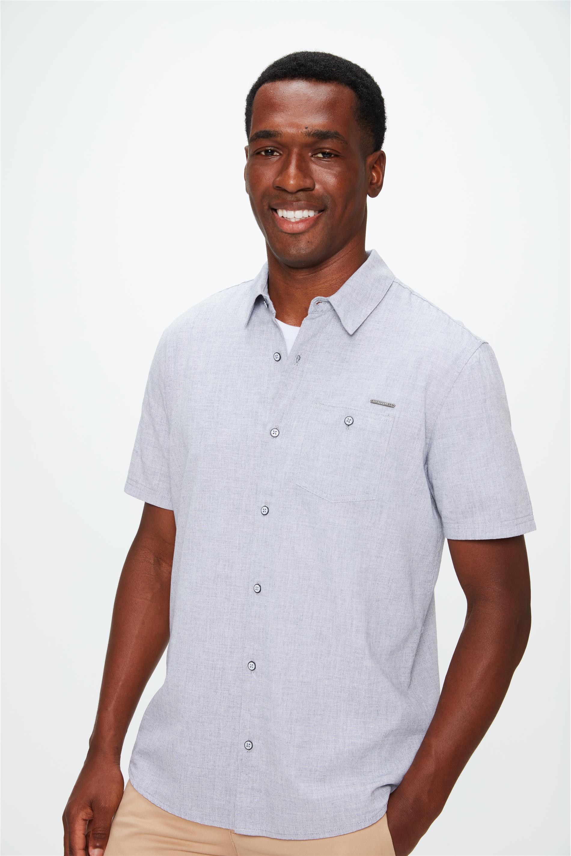 Camisa de Manga Curta com Bolso