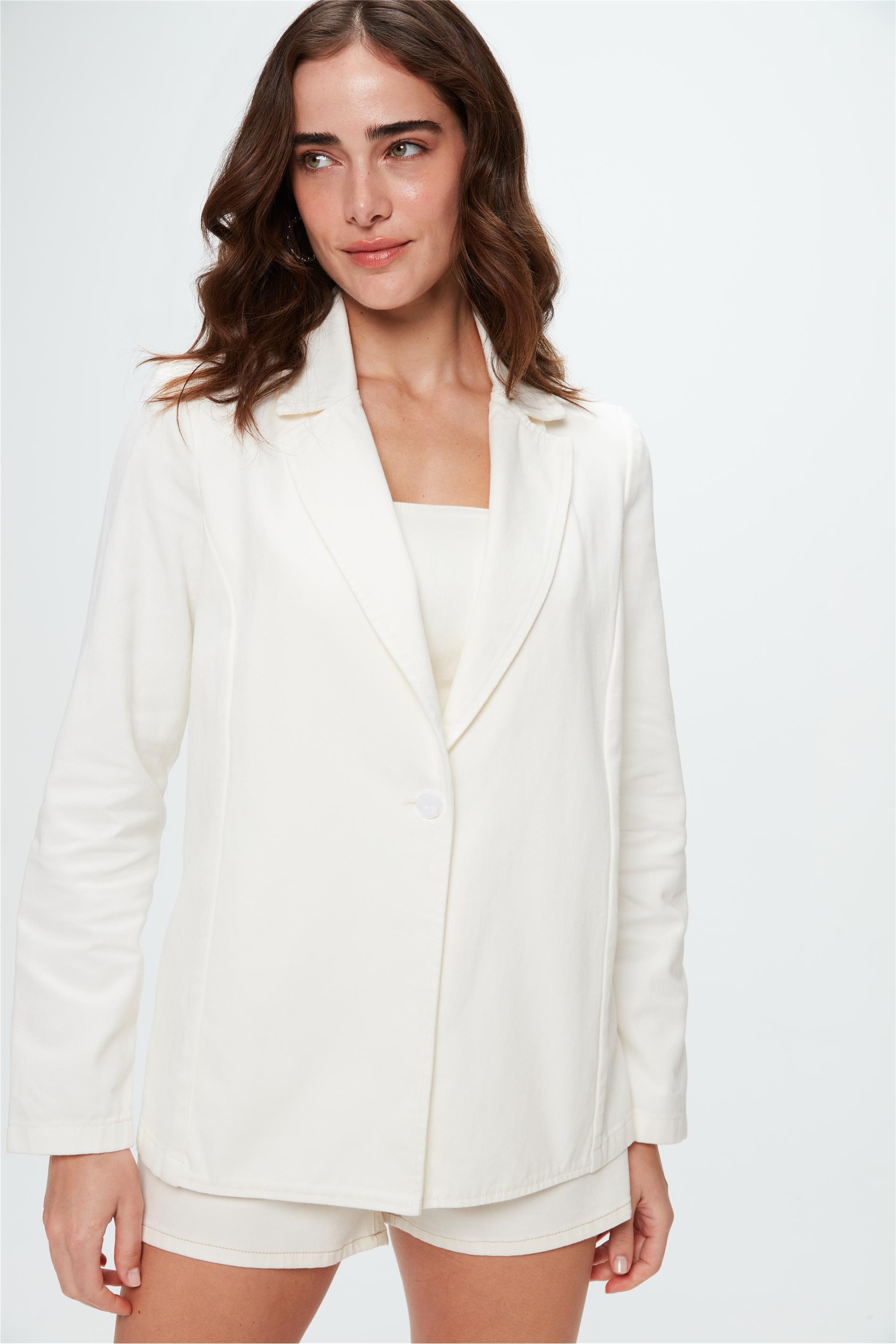 Blazer Feminino de Sarja Clássico