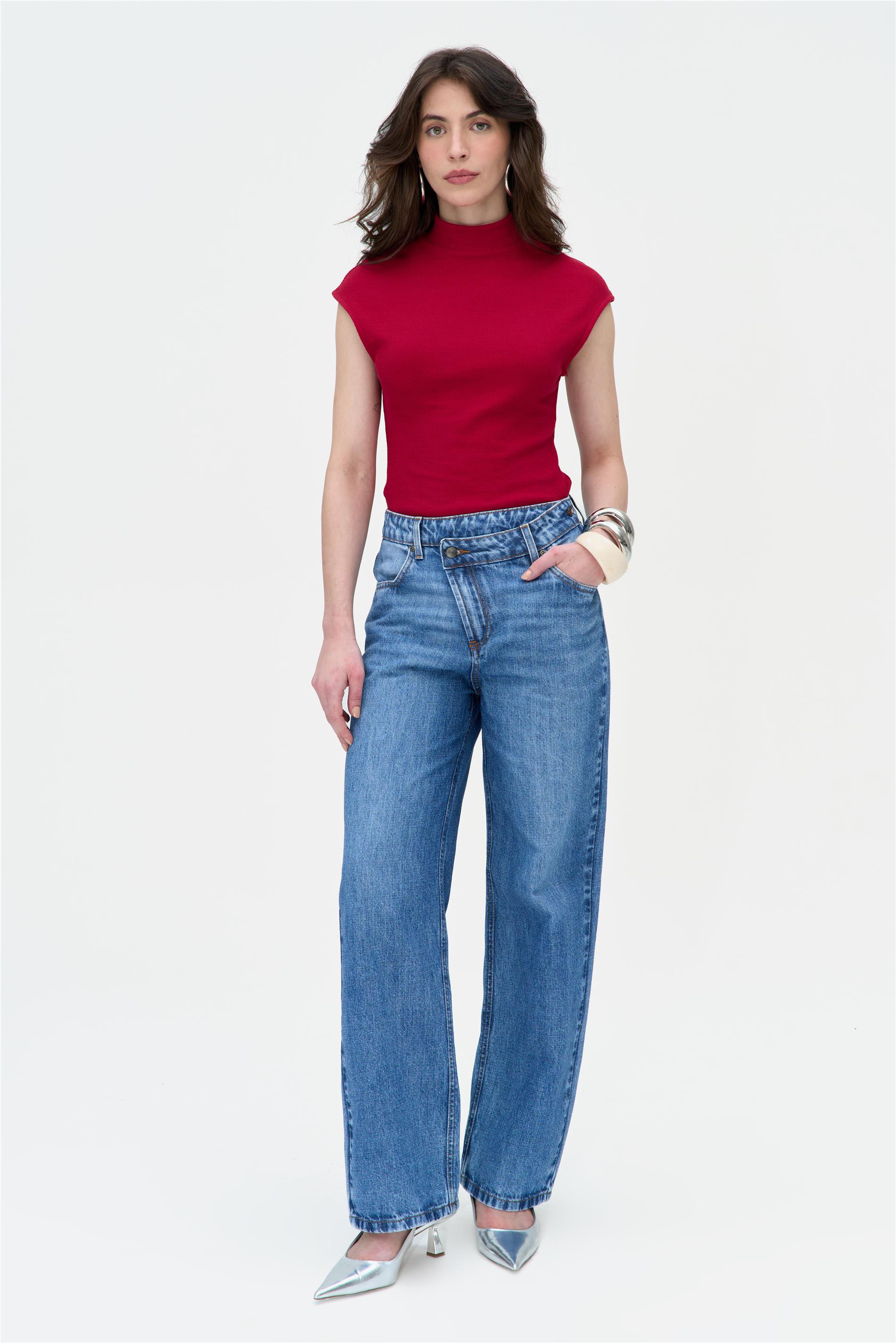 Calça Jeans Feminina Reta Cós Deslocado