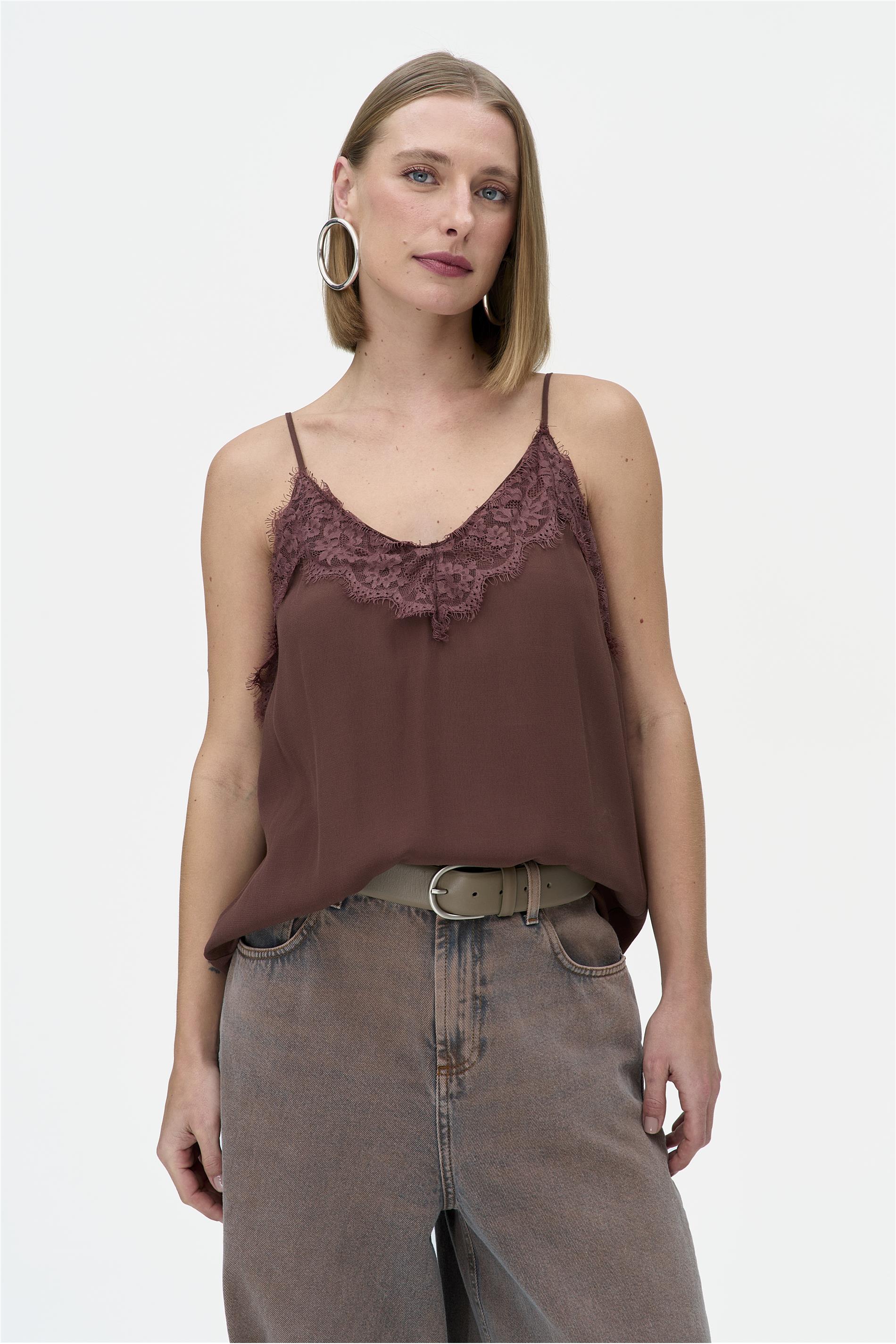 Blusa Feminina em Viscose com Renda