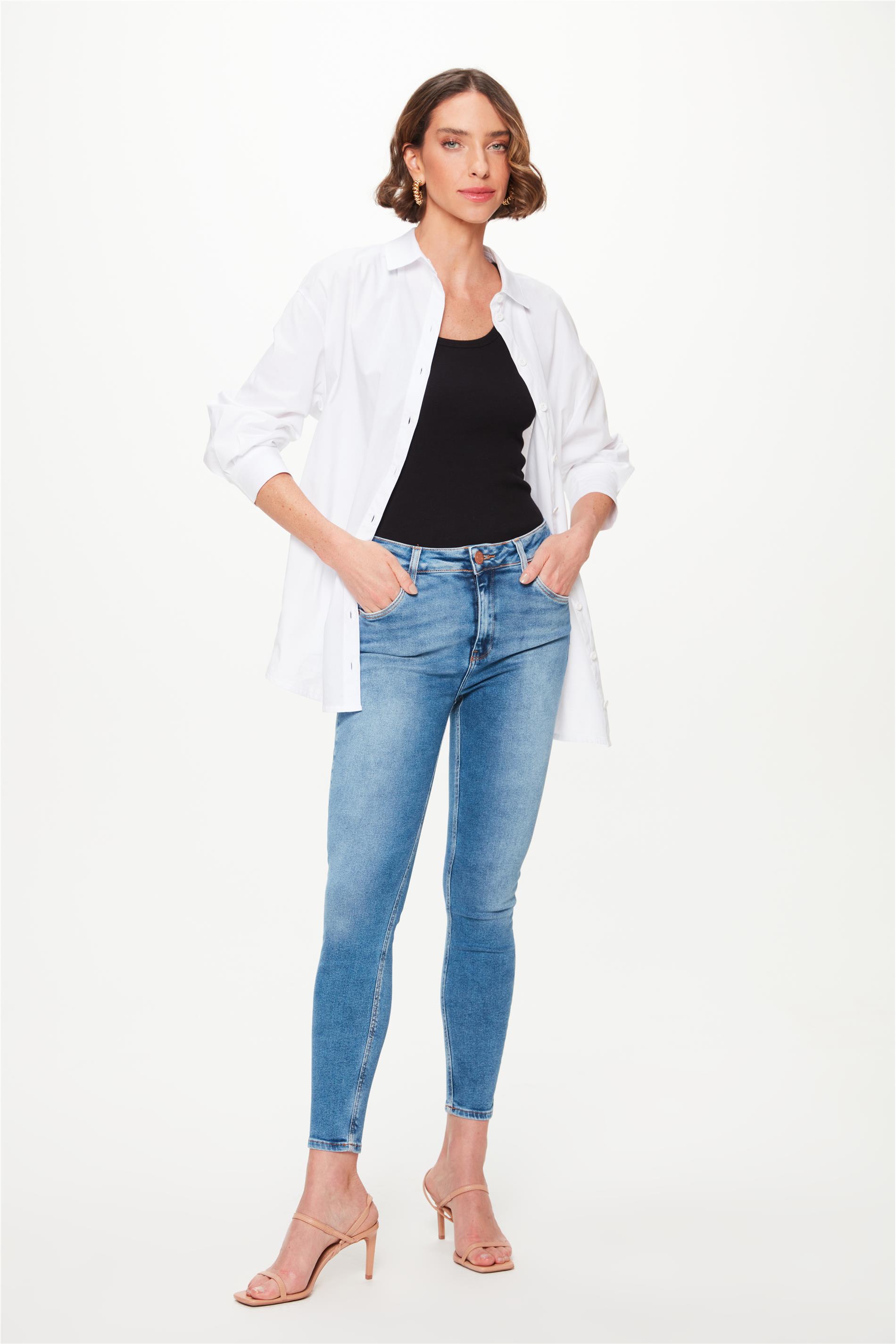 Calça Jeans Azul Médio Jegging Cropped