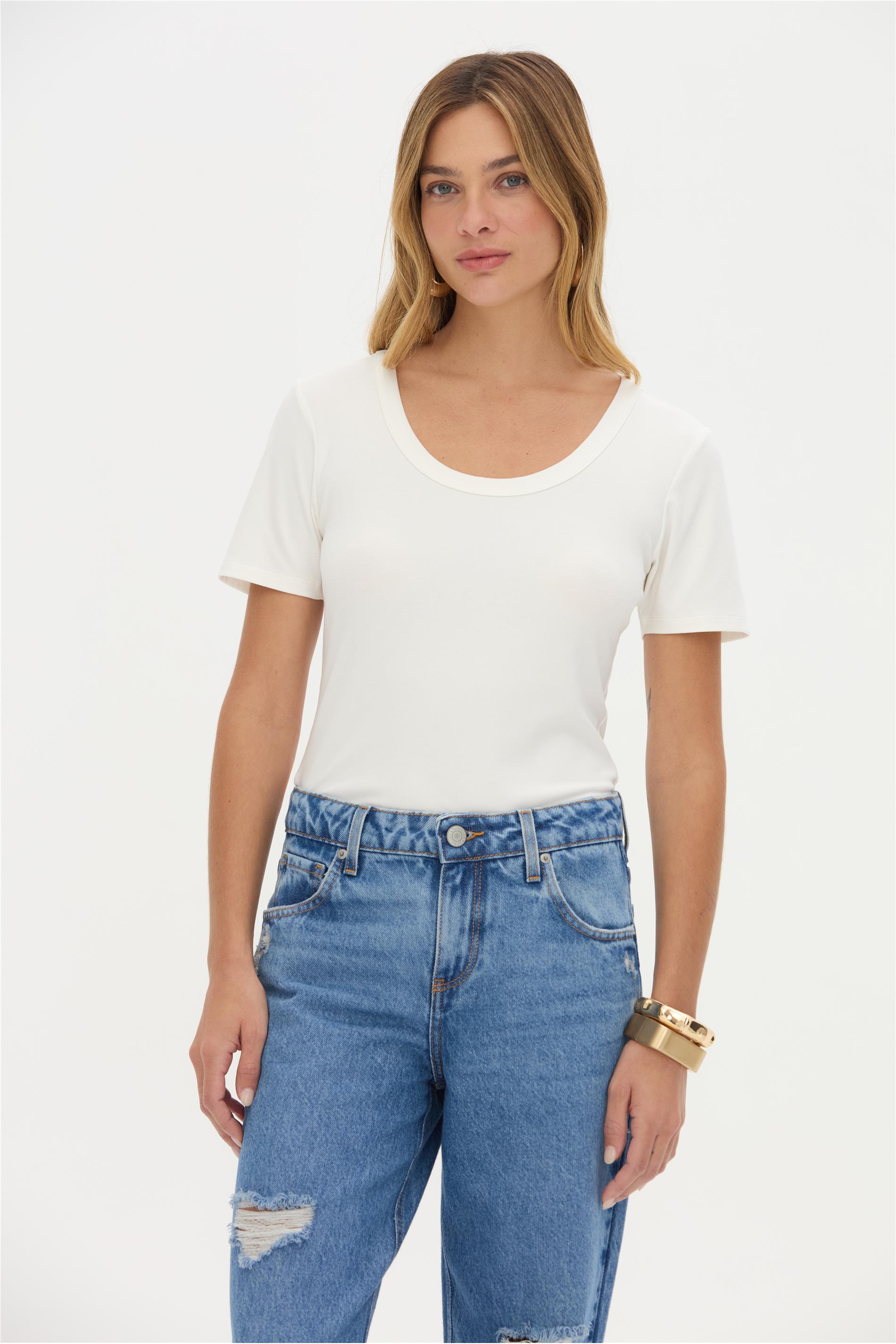 Blusa Feminina Canelada com Decote