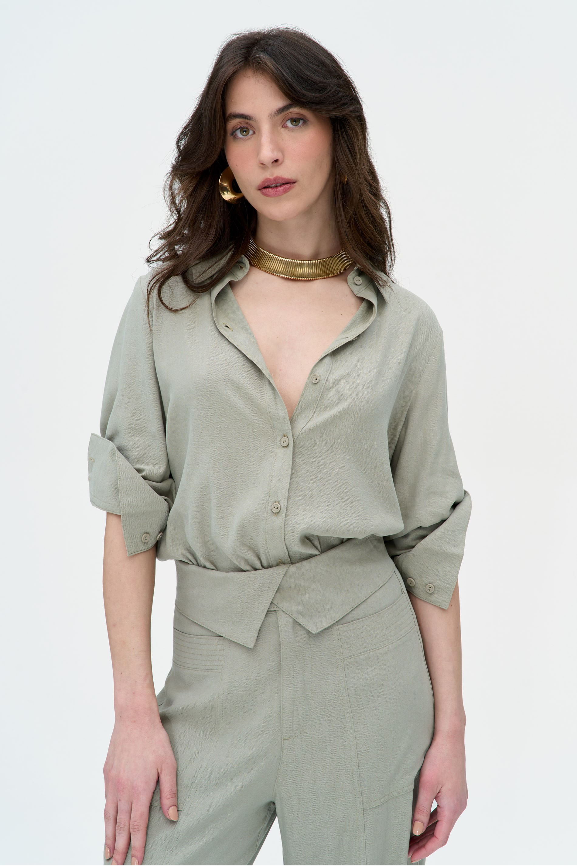 Camisa Feminina com Viscose e Pregas
