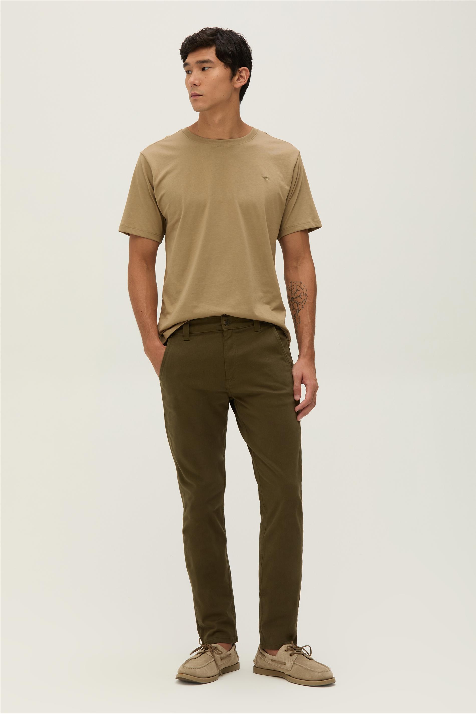 Calça Masculina Skinny  em Sarja