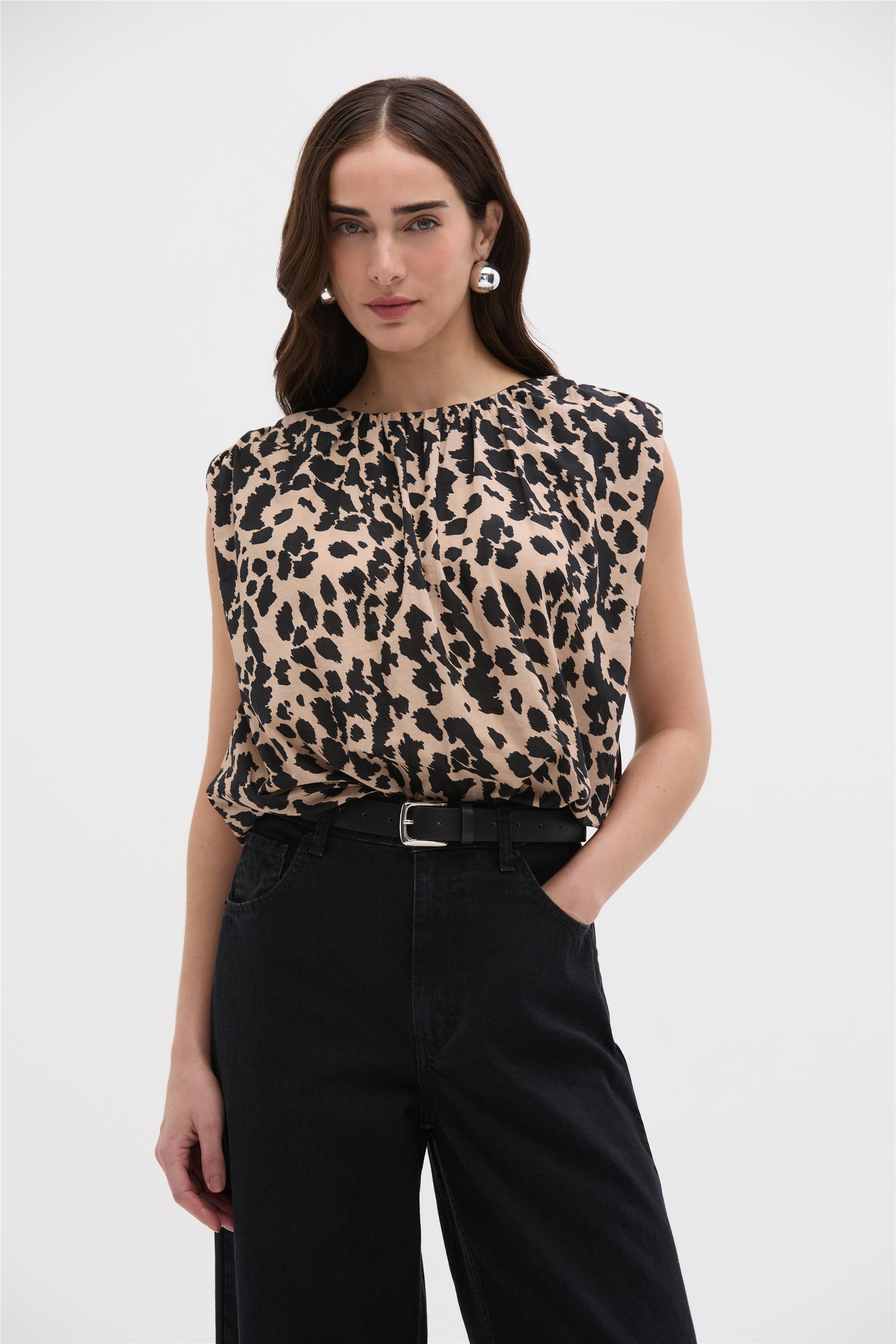 Blusa Feminina Estampado em Animal Print