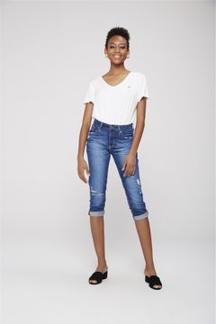 calça jeans pescador feminina