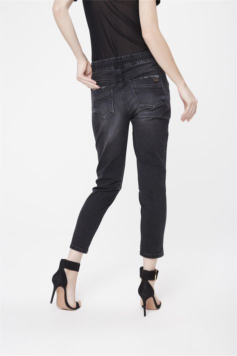 Calca-Jogger-Jeans-Preta-Feminina-Costas--
