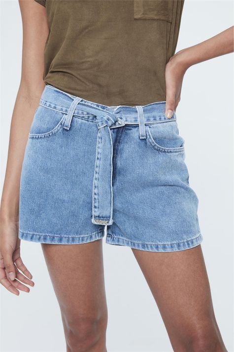 Short-Jeans-com-Cinto-Feminino-Detalhe--