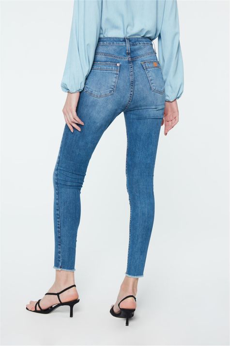 Calca-Jeans-Azul-Claro-Jegging-Cropped-Costas--