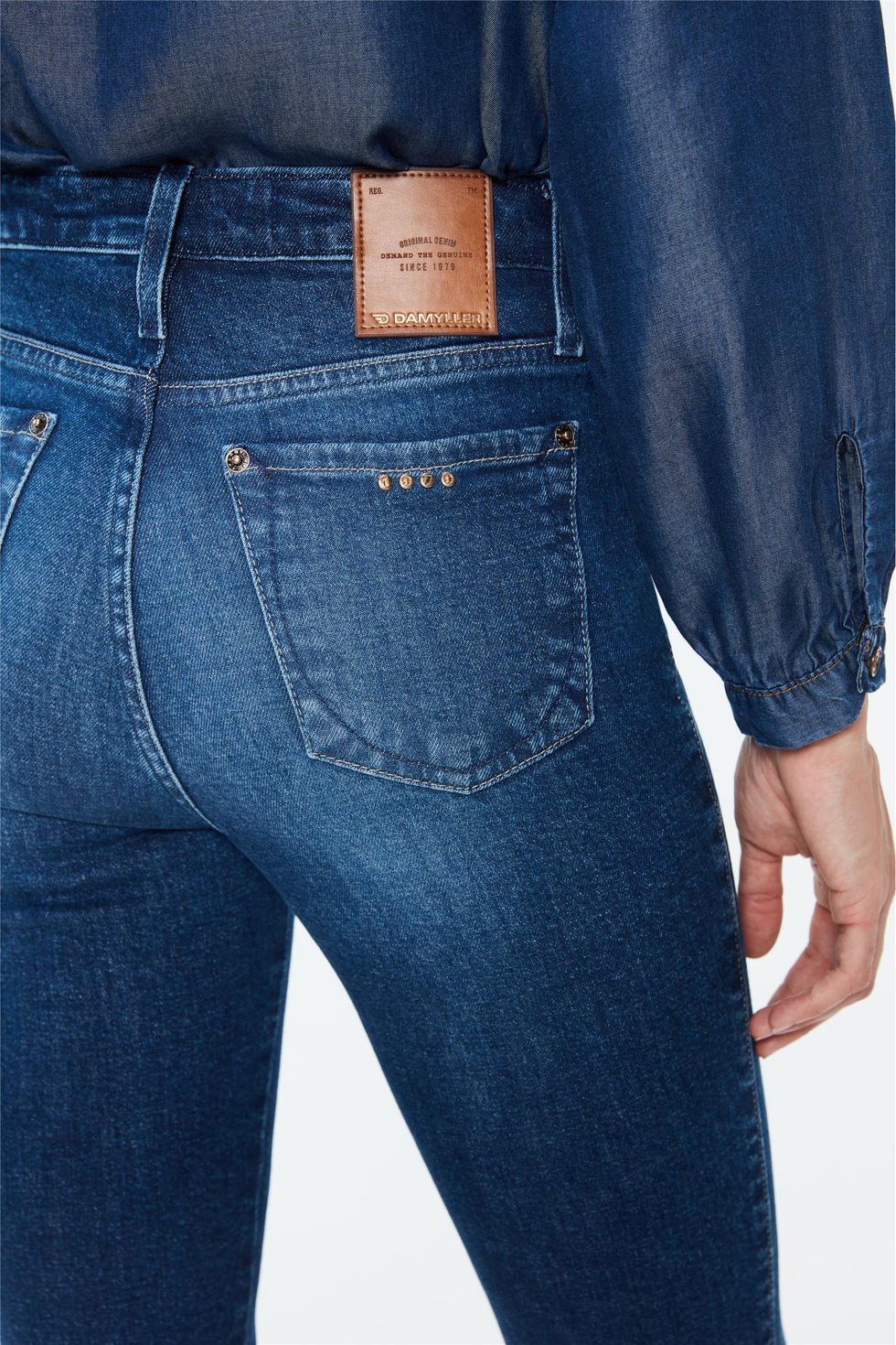 calça boot cut damyller