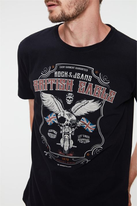 Camiseta-Estampa-British-Eagle-Masculina-Detalhe--