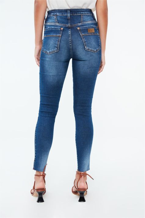 Calca-Jeans-Jegging-Cropped-Cintura-Alta-Detalhe--