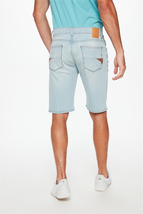 Bermuda-Jeans-Claro-Slim-C29-Masculina-Costas--