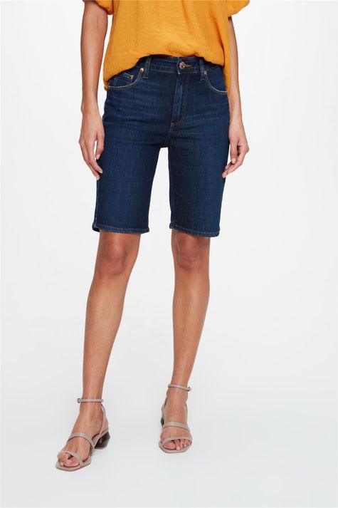 Bermuda-Jeans-Escuro-Justa-C25-Feminina-Detalhe--