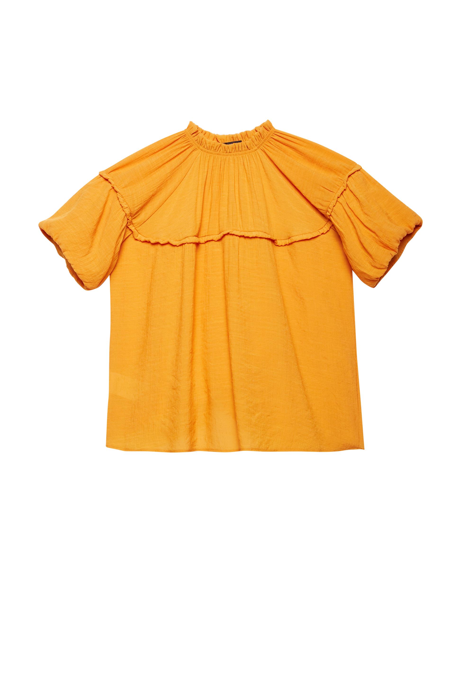 Blusa lisa com mini folhos