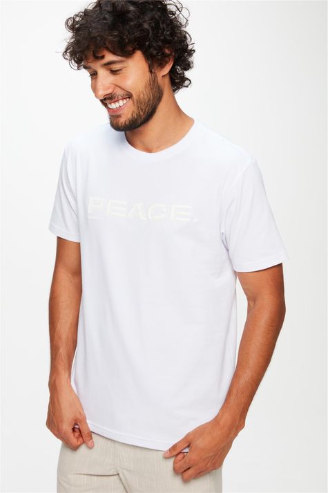 Camiseta-com-Estampa-Peace-Masculina-Detalhe--
