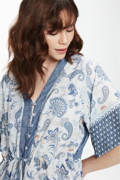 Kimono-Jeans-com-Estampa-Paisley-Frente--