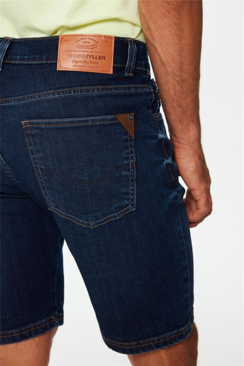 Bermuda-Jeans-Escuro-Slim-com-Marcacoes-Detalhe-1--