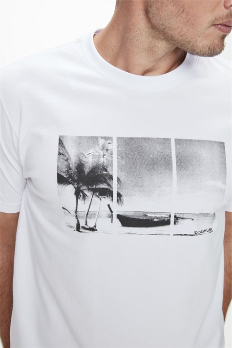 Camiseta-com-Estampa-de-Barco-em-Ilha-Detalhe-1--