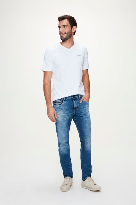 Calca-Jeans-com-Marcacoes-Skinny-G3-C1-Detalhe-2--