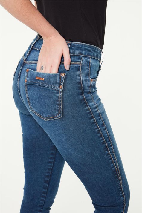 Calca-Jeans-Jegging-C1-com-Recortes-Detalhe-1--