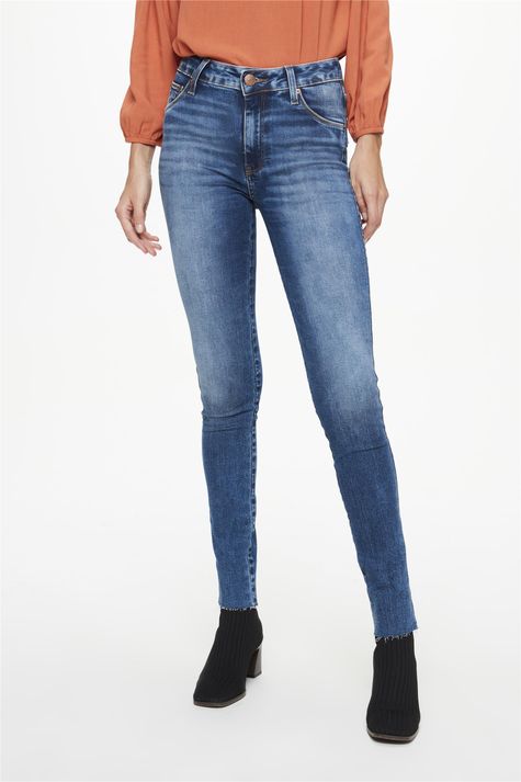 Calca-Jeans-Medio-Jegging-G4-C1-Feminina-Detalhe--