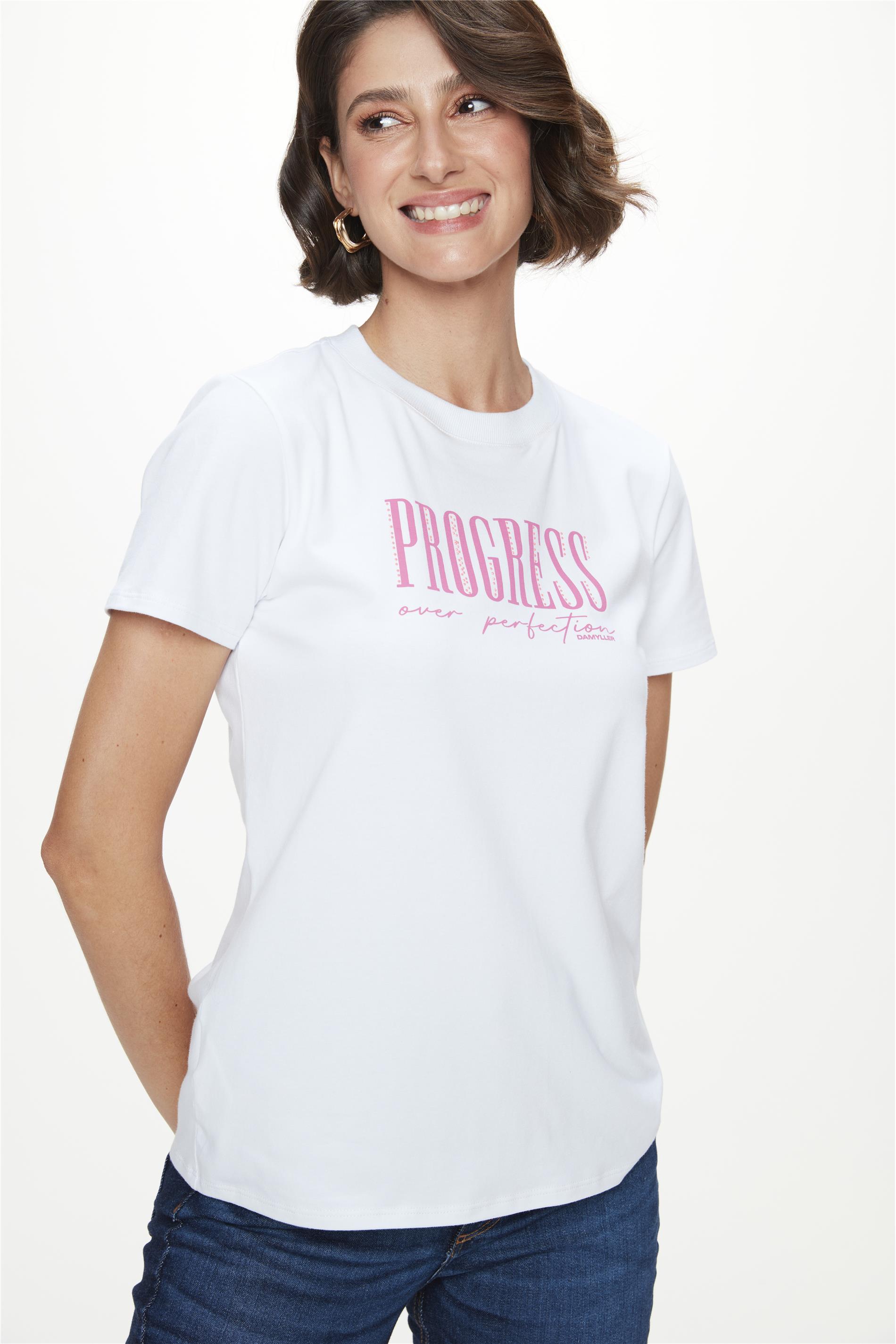 Camiseta com Estampa Progress